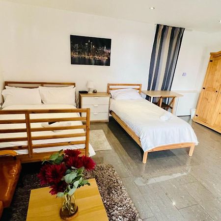 City View Sunset Luxurious Apartment In London Zone-1 Including One Family Twin Room With Its Own Stunning Private Terrace Esterno foto
