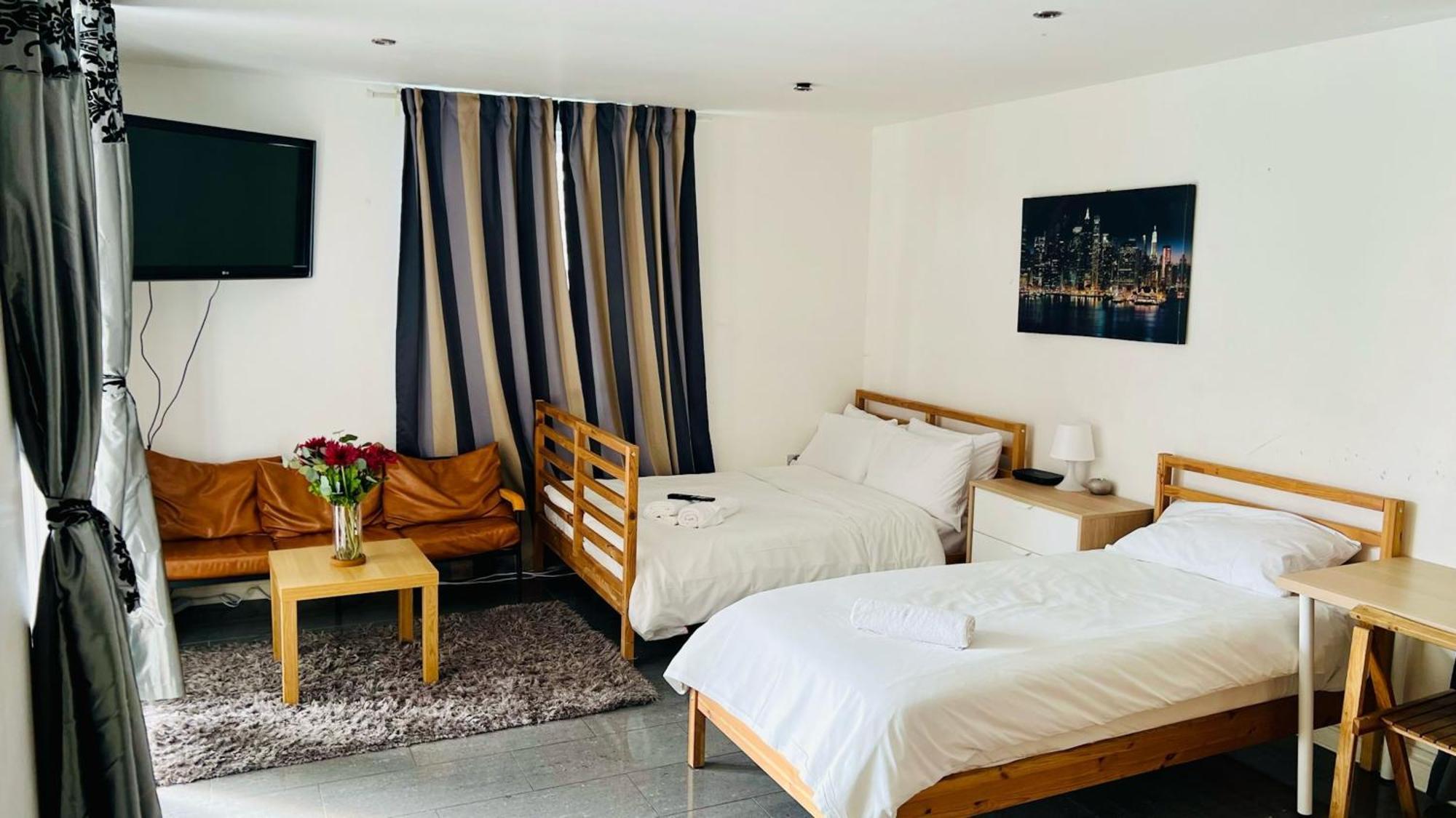 City View Sunset Luxurious Apartment In London Zone-1 Including One Family Twin Room With Its Own Stunning Private Terrace Esterno foto