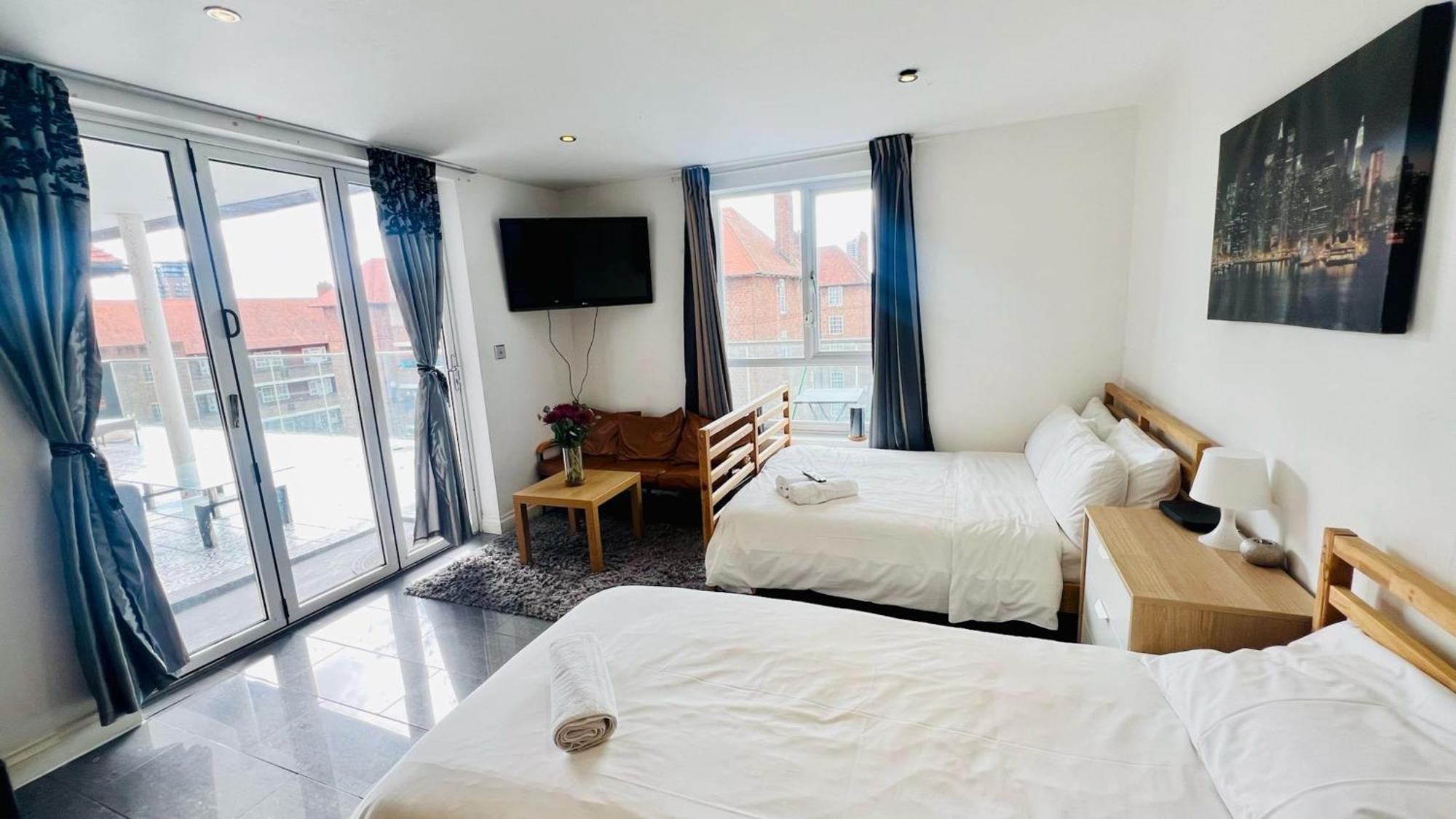 City View Sunset Luxurious Apartment In London Zone-1 Including One Family Twin Room With Its Own Stunning Private Terrace Esterno foto